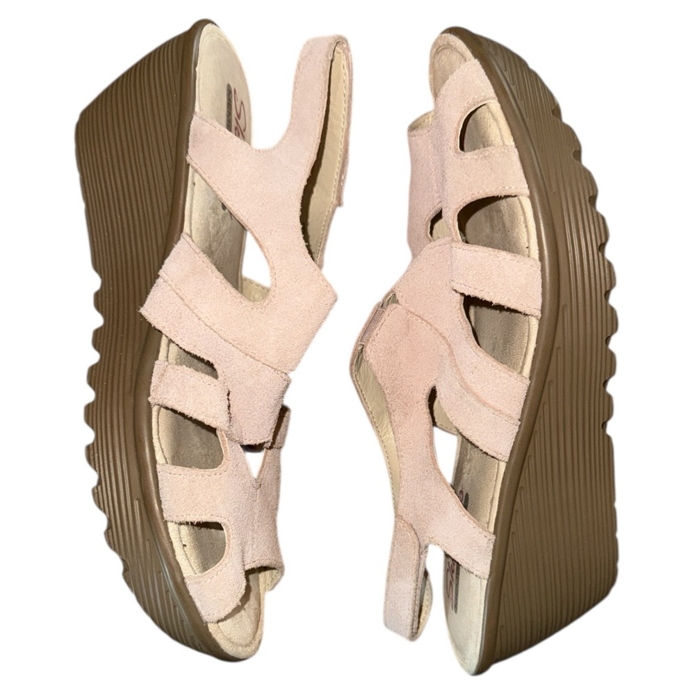 Skechers Womens Parallel Stylin Wedge Sandals Pink Tan Suede Memory Foam Size 10